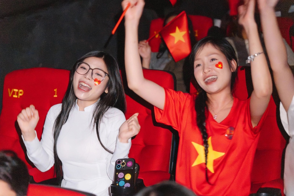 Lời tri ân đặc biệt từ phim âm nhạc Tổ quốc trong tim - 3 Lời tri ân đặc biệt từ phim âm nhạc Tổ quốc trong tim - 3