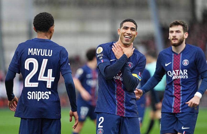 Hakimi đưa PSG trở lại ngôi đầu. Hakimi đưa PSG trở lại ngôi đầu.