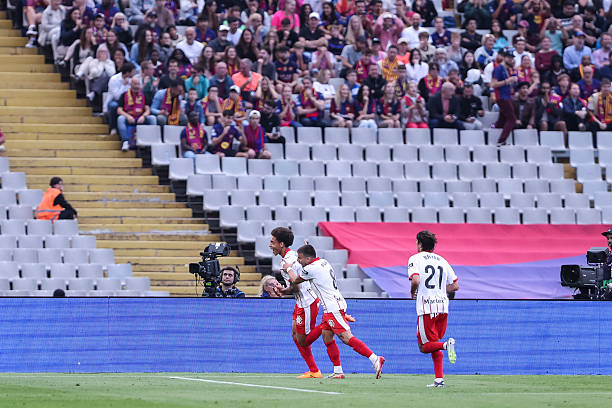 Witsel ghi bàn san bằng tỉ số 1-1