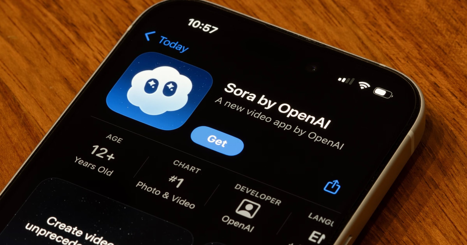 Sau Mỹ và Canada, Việt Nam là một trong ba thị trường châu Á đầu tiên được OpenAI ưu ái làm điều này- Ảnh 1. Trải nghiệm nền tảng Sora tại Việt Nam