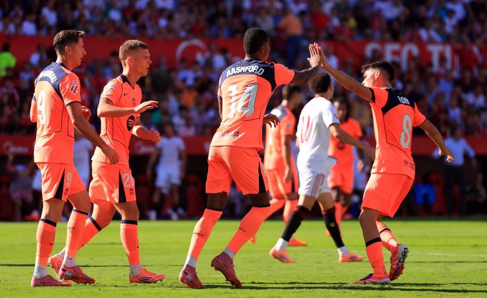 Các cầu thủ Barcelona chơi cá nhân quá mức.