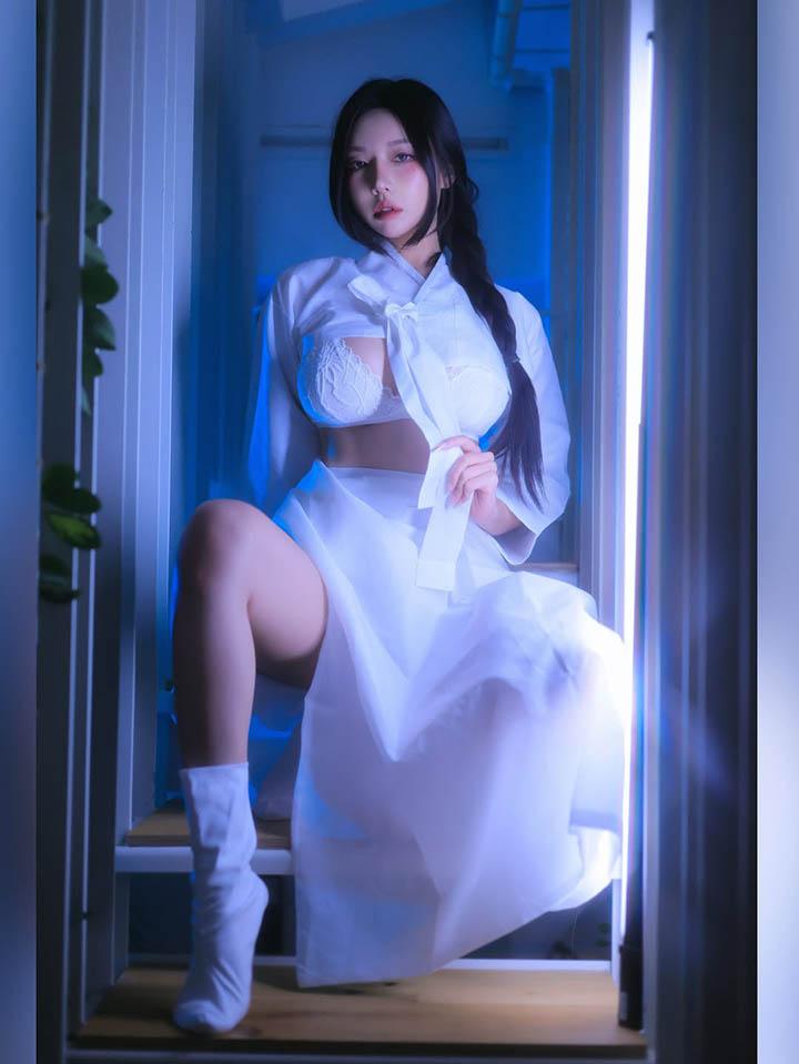 Coser hóa thân nhân dịp Halloween, cộng đồng mạng chỉ biết xao xuyến- Ảnh 1. Coser hóa thân nhân dịp Halloween, cộng đồng mạng chỉ biết xao xuyến- Ảnh 1.