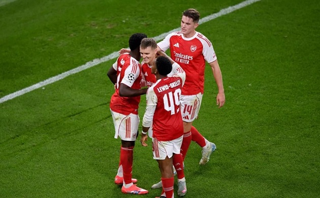 Arsenal khởi đầu ấn tượng