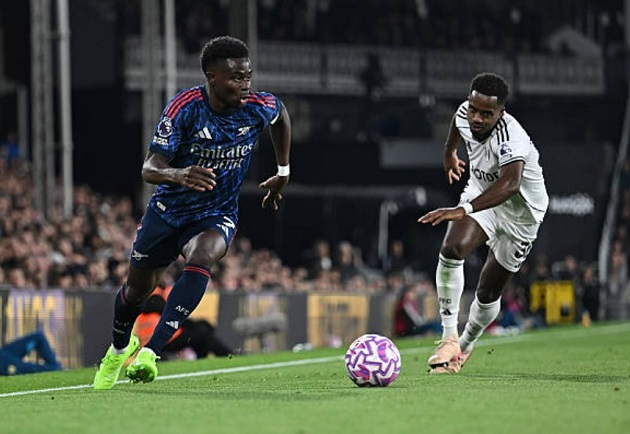 Arsenal có cơ hội lớn giữ chân Bukayo Saka