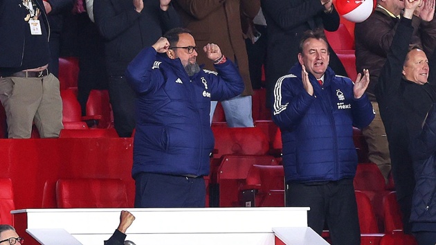 Chủ sở hữu Evangelos Marinakis hài lòng về chiến thắng Chủ sở hữu Evangelos Marinakis hài lòng về chiến thắng