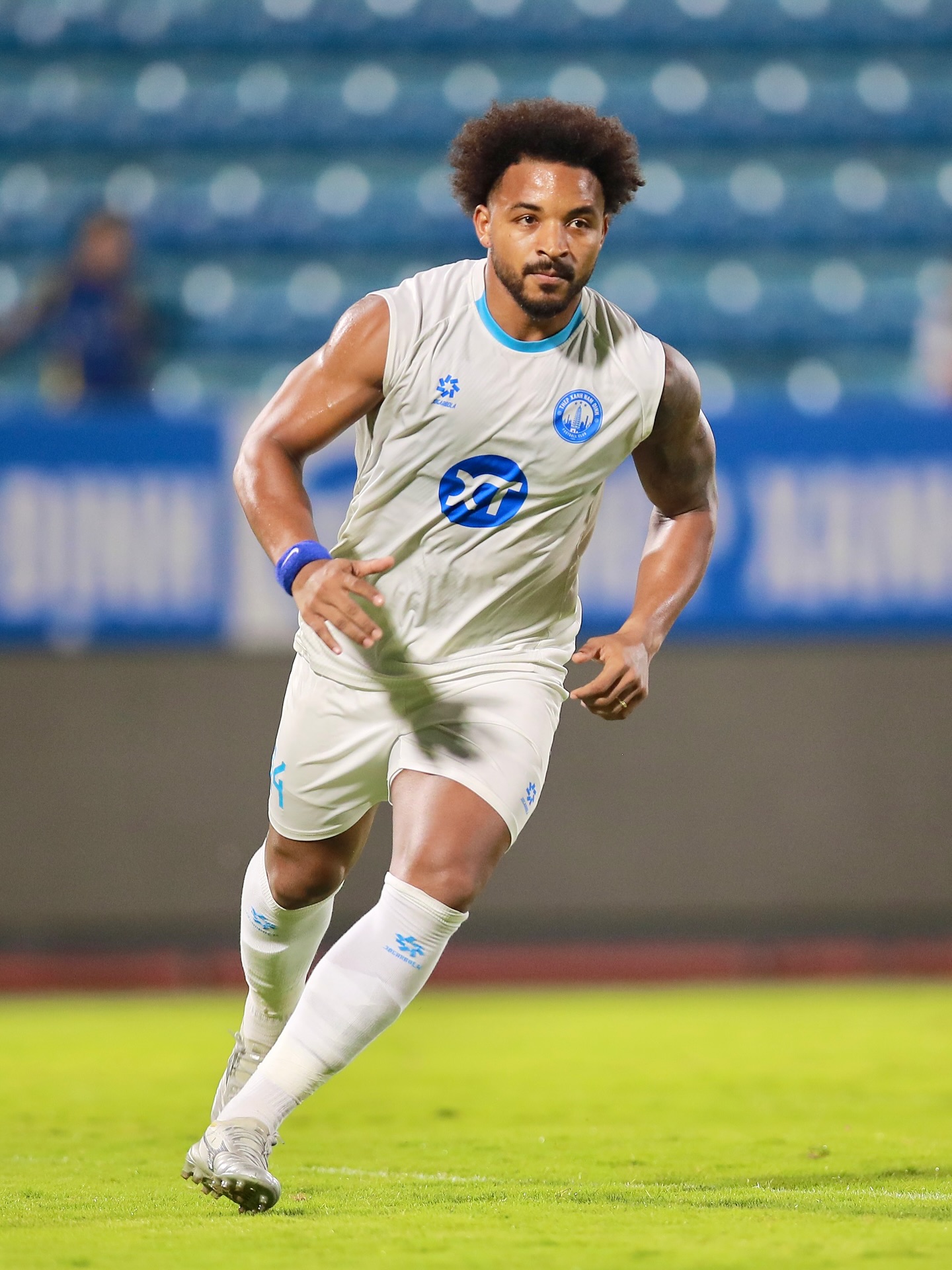 Tin cực vui cho HLV Kim Sang-sik: Nguyễn Xuân Son trở lại thi đấu- Ảnh 2. Xuân Son có thể trở lại với các trận đấu chính thức trong giai đoạn cuối năm 2025