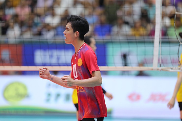 Nguyễn Thị Trinh tiềm năng thay thế Bích Tuyền