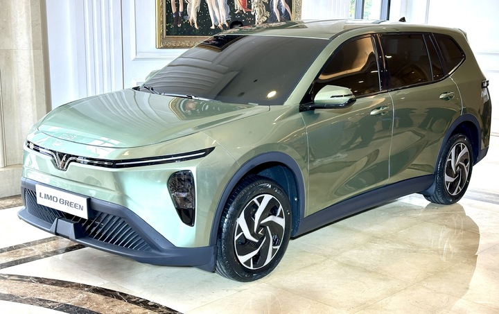 Mẫu Limo Green dẫn đầu phân khúc MPV