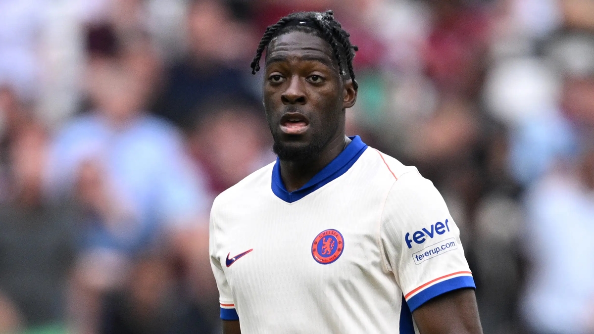 Axel Disasi trong màu áo Chelsea