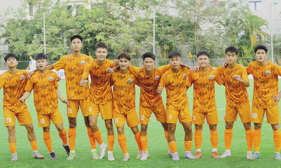 Tin nóng bóng đá Việt Nam hôm nay 28/10: Quang Hải đề cao tinh thần đồng đội; HLV Nam Định hài lòng dù mất điểm - Ảnh 3. Giải hạng ba quốc gia đã diễn ra