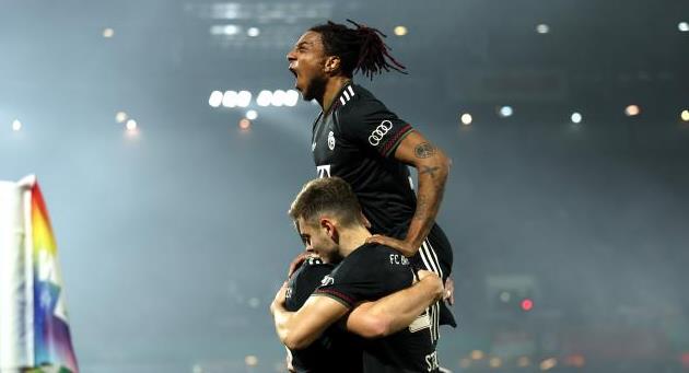 Bayern tiếp tục phong độ đỉnh cao. Bayern tiếp tục phong độ đỉnh cao.