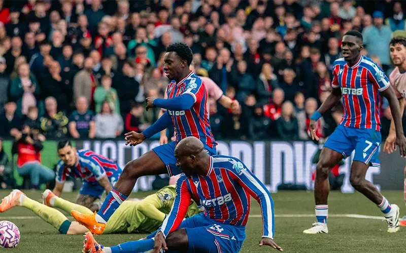 Xem Lại Khoảnh Khắc Nét: Crystal Palace Hòa Bournemouth Kịch Tính
