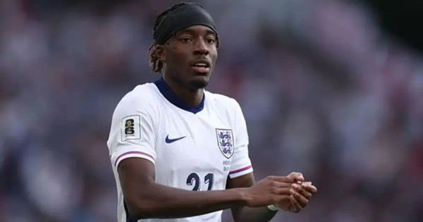 Madueke thi đấu năng nổ cho ĐT Anh