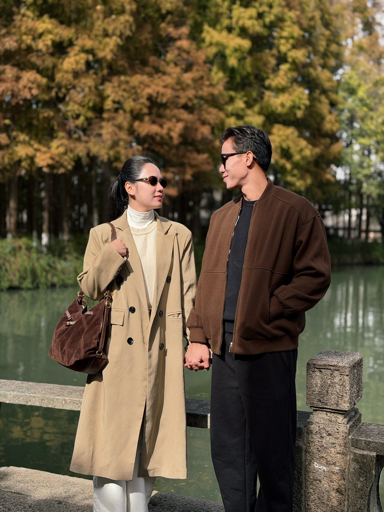 Đội trưởng tuyển Việt Nam đưa Hoa khôi ĐH Vinh đi du lịch mà ngỡ đóng phim ngôn tình, khung hình nào cũng 'điện ảnh' - Ảnh 8.