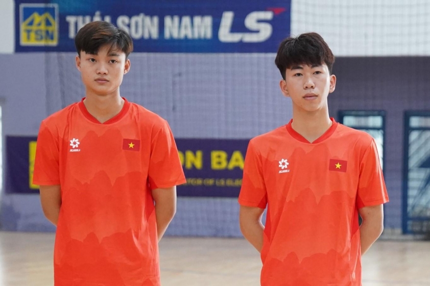 Nguyễn Hoàng Quân và Nguyễn Tiến Hùng là hai cầu thủ trẻ nhất tuyển futsal Việt Nam trong đợt tập trung lần này.