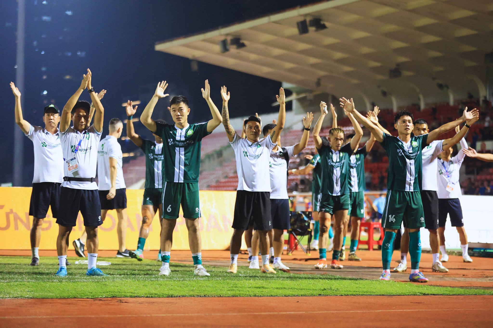 Tin nóng bóng đá Việt Nam hôm nay 3/11: HLV Hàn Quốc thừa nhận Thanh Hóa sa sút; Công Phượng vẫn chưa trở lại sân cỏ - Ảnh 2. Trường Tươi Đồng Nai mong chờ sự trở lại của Công Phượng