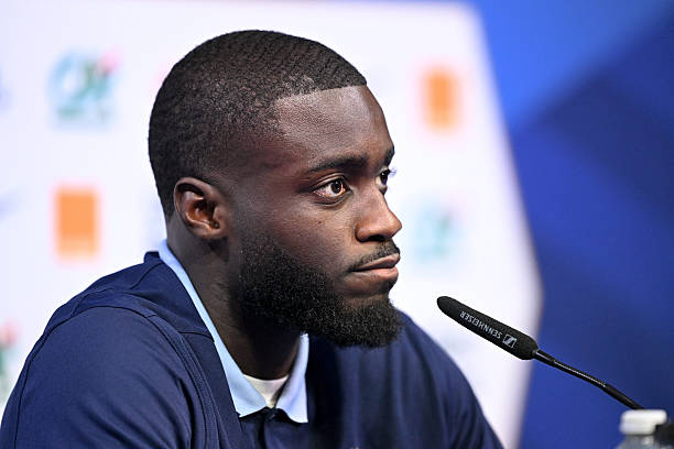 Dayot Upamecano cân nhắc tương lai