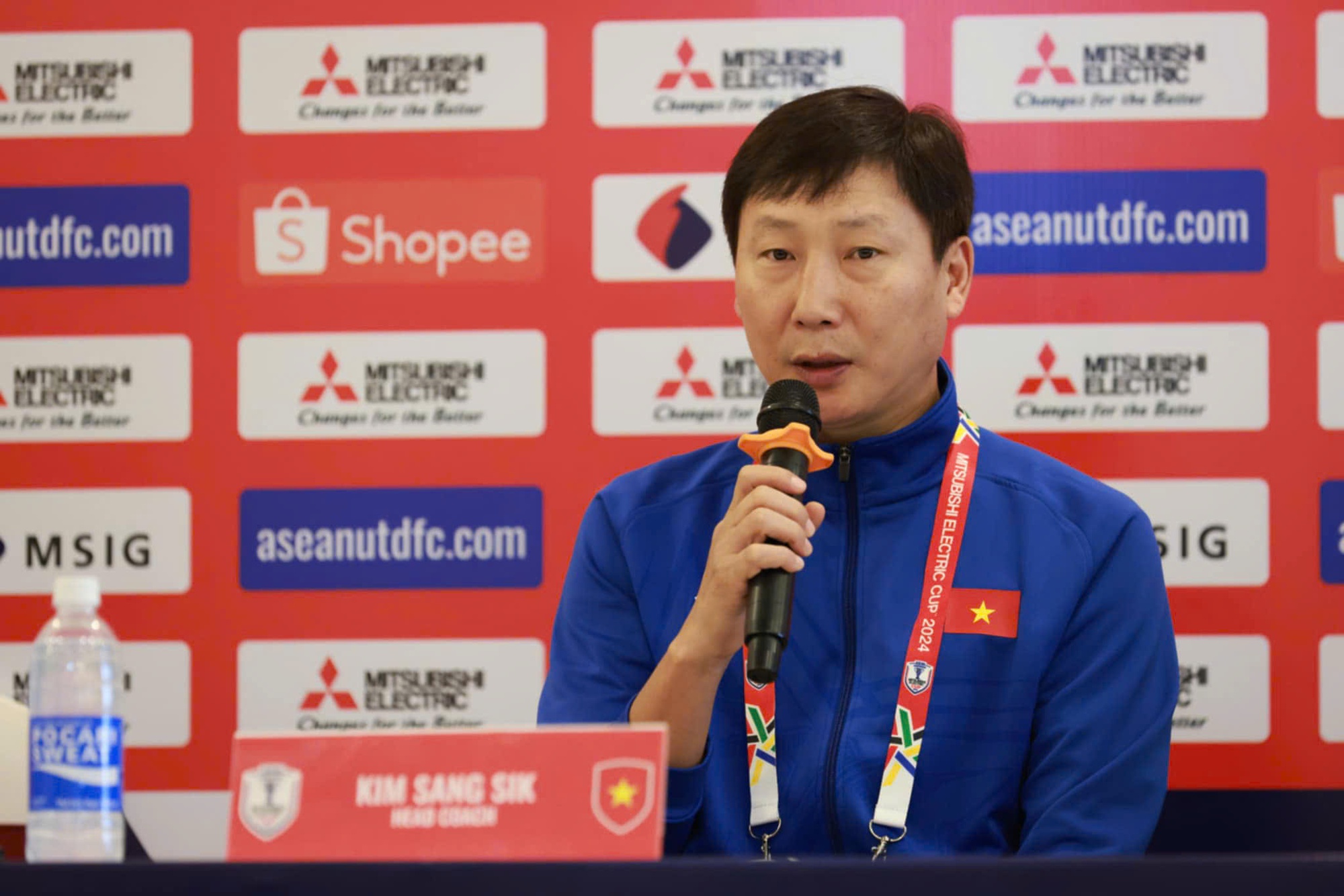 U22 Việt Nam được thi đấu vòng bảng tại SVĐ Rajamangala U22 Việt Nam được thi đấu vòng bảng tại SVĐ Rajamangala