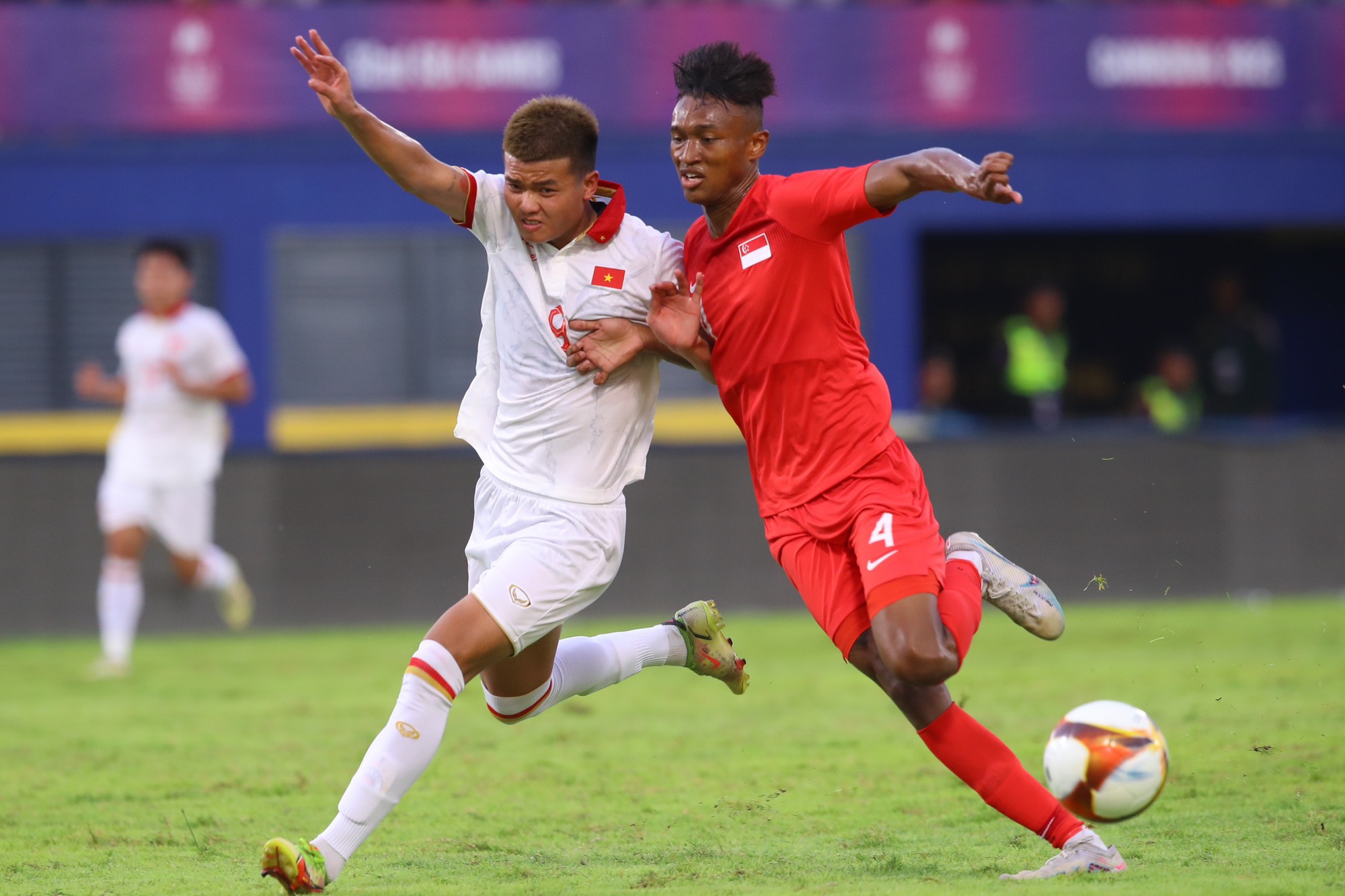 Bóng đá Singapore không có thành tích tốt tại SEA Games suốt hơn 10 năm qua.