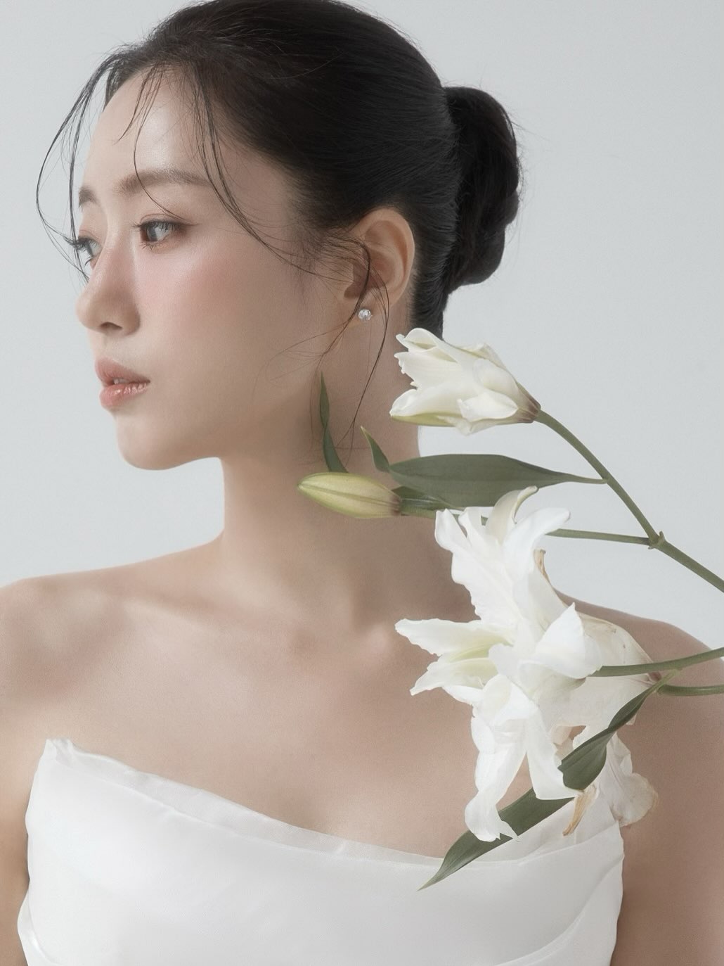 Ảnh cưới lộng lẫy của Eunjung Hình ảnh cận cảnh của Eunjung trong bộ ảnh cưới