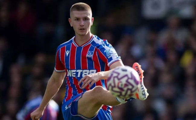 Adam Wharton được Scholes đánh giá cao hơn cả.