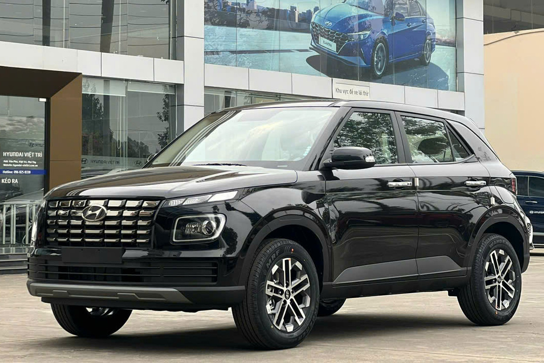 Phong cách ngoại hình thể thao của Geely Coolray Cụm đầu ống xả thể thao của Geely Coolray