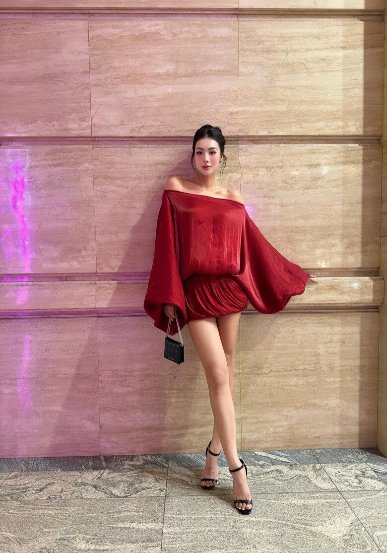 Phong cách người phụ nữ trưởng thành thu hút của Nga Tây