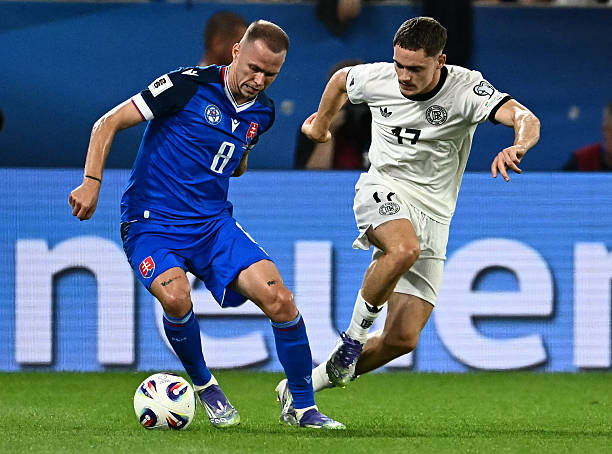 Đức chuẩn bị tiếp đón Slovakia. Đức chuẩn bị tiếp đón Slovakia.