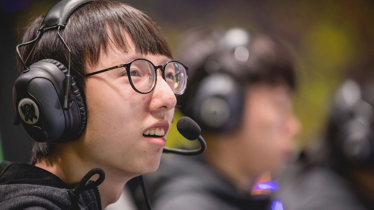 Huyền thoại LPL bất ngờ nhận định tiêu cực về tuyển thủ T1 trước thềm chung kết CKTG 2025- Ảnh 1.