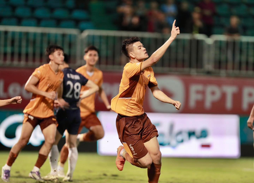 Tuyển U22 Việt Nam hết sợ bóng bổng- Ảnh 1.