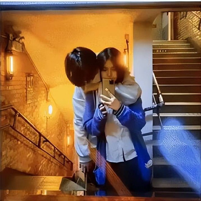 Thiên Thiên thời niên thiếu