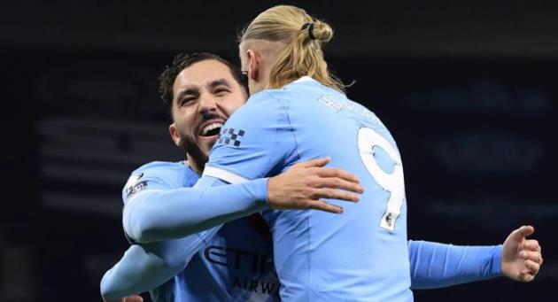 Rayan Cherki có trận đấu tuyệt vời. Rayan Cherki thi đấu xuất sắc