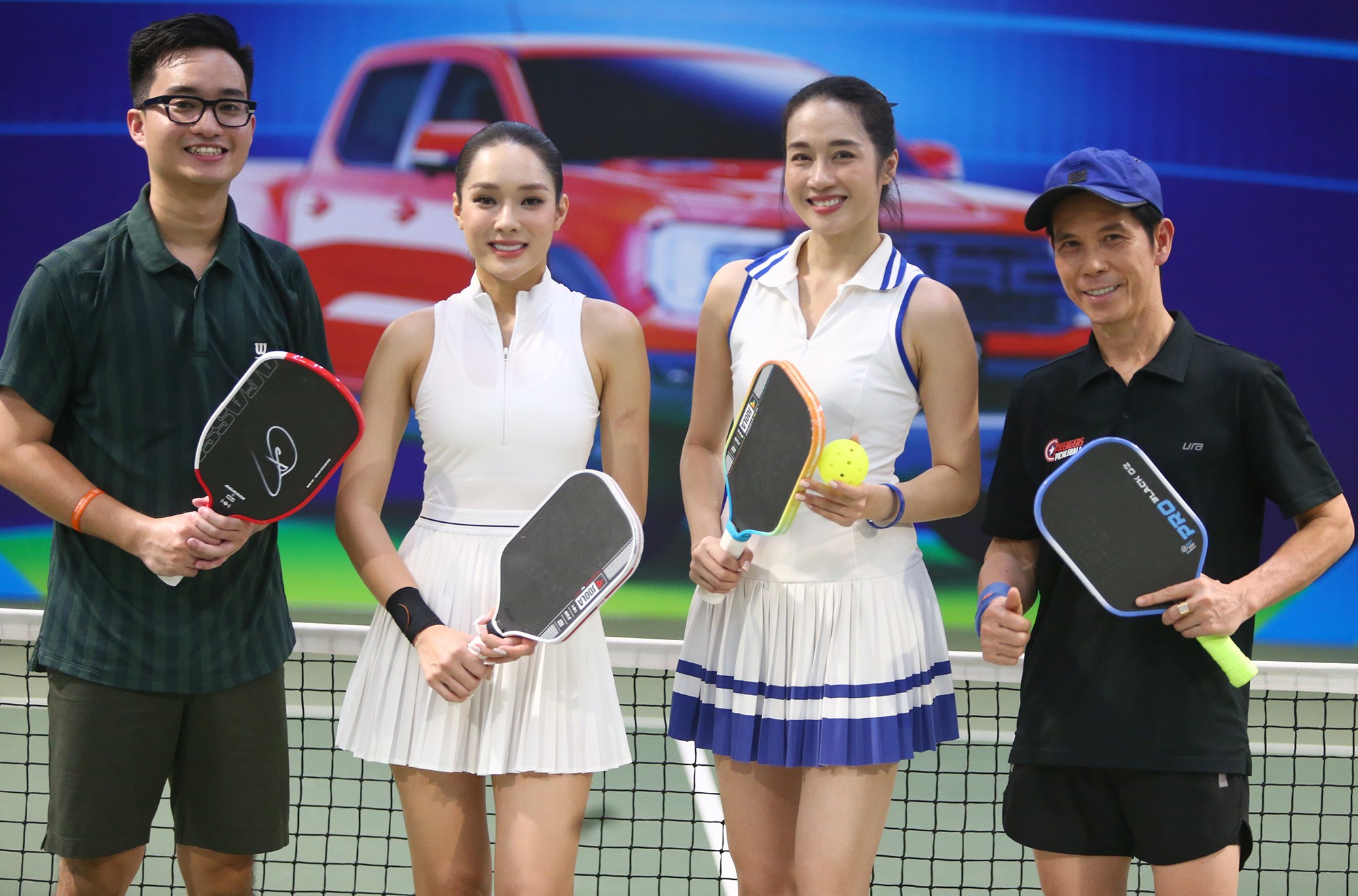 Nội dung đôi nam nữ KOL trong khuôn khổ giải pickleball Champion 2025 diễn ra ngày 23/11 mới đây tại Đồng Nai thu hút sự quan tâm của người hâm mộ. Đôi nam nữ KOL thi đấu giải pickleball Champion 2025 tại Đồng Nai