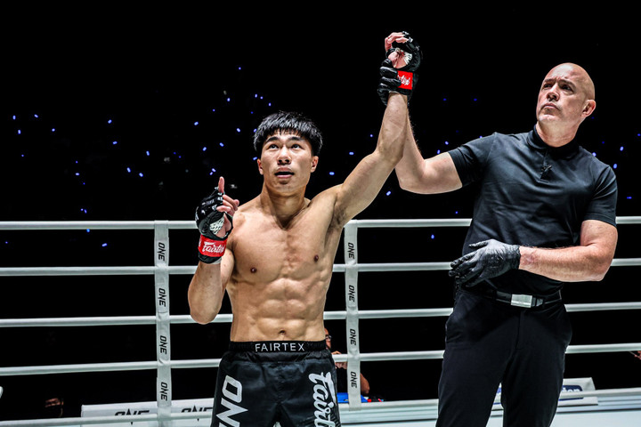 Cao thủ MMA gốc Việt ra đòn chớp nhoáng, đấm gục võ sĩ Nhật Bản- Ảnh 1. Viet Anh Do chỉ thua 1 trận trong sự nghiệp MMA