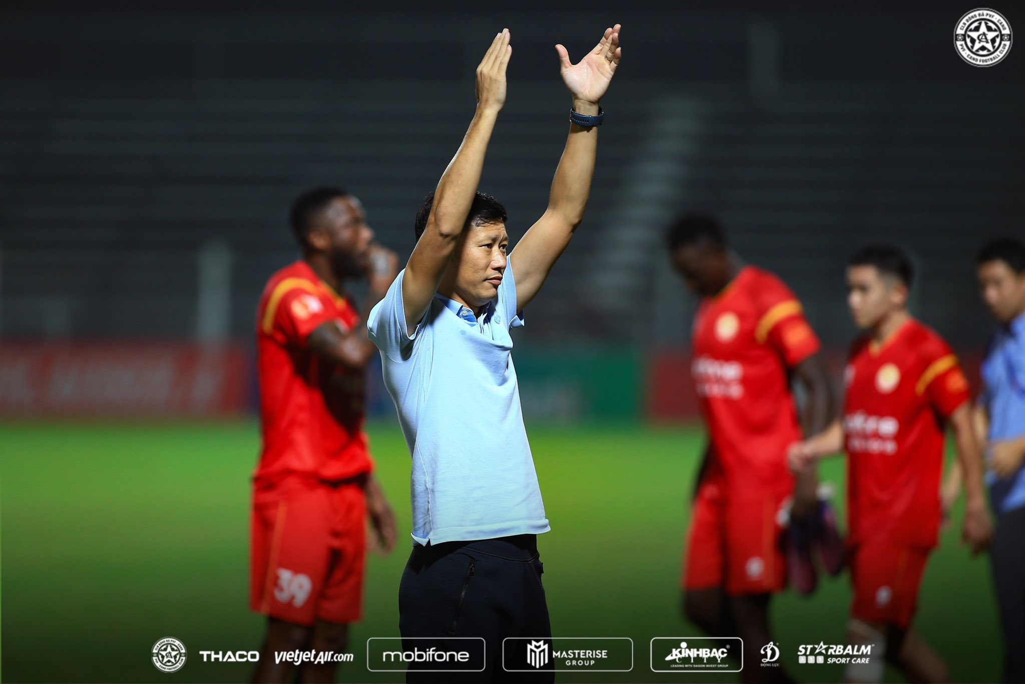 PVF-CAND xác nhận chia tay HLV Thạch Bảo Khanh, danh tính HLV mới sắp lộ diện - Ảnh 1. HLV Thạch Bảo Khanh được xác nhận chia tay CLB PVF-CAND