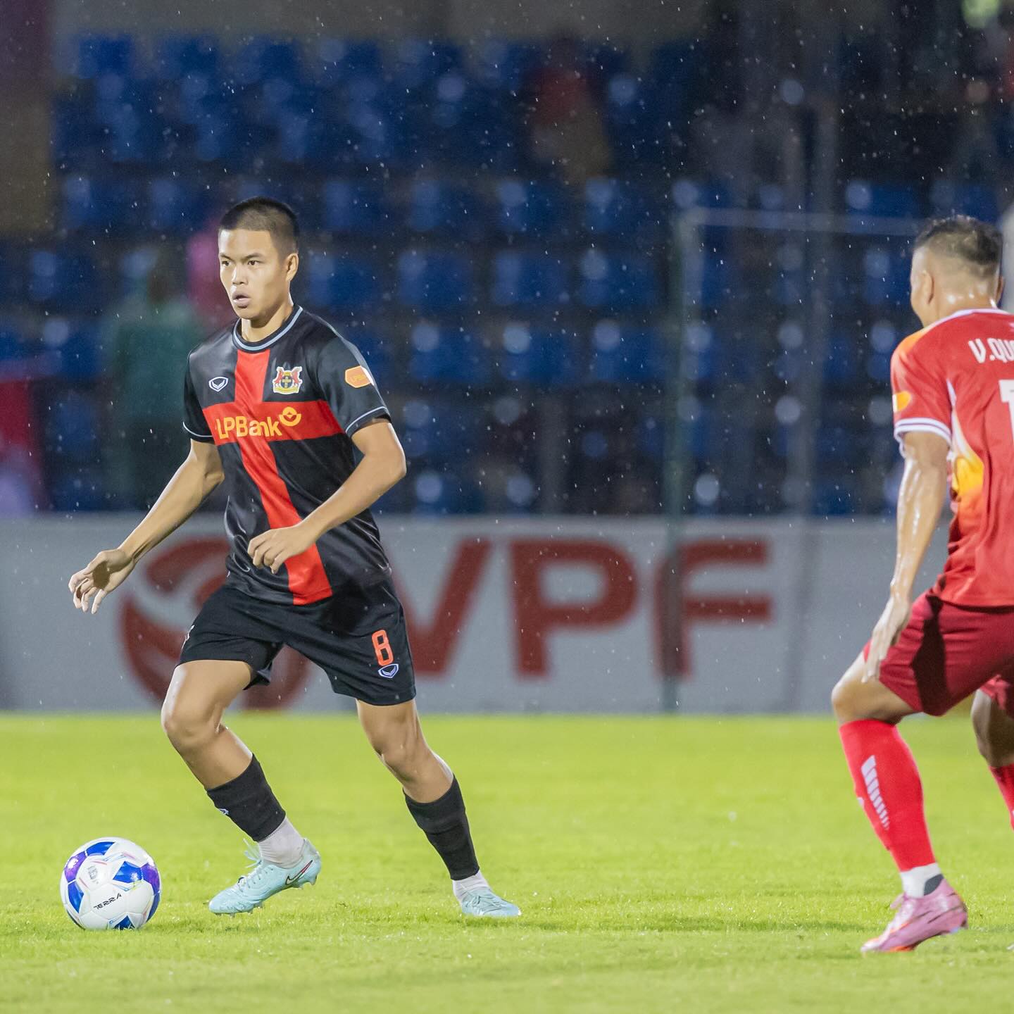 Tiền vệ Việt kiều Trần Thành Trung có cơ hội dự SEA Games 33 vào giờ chót.