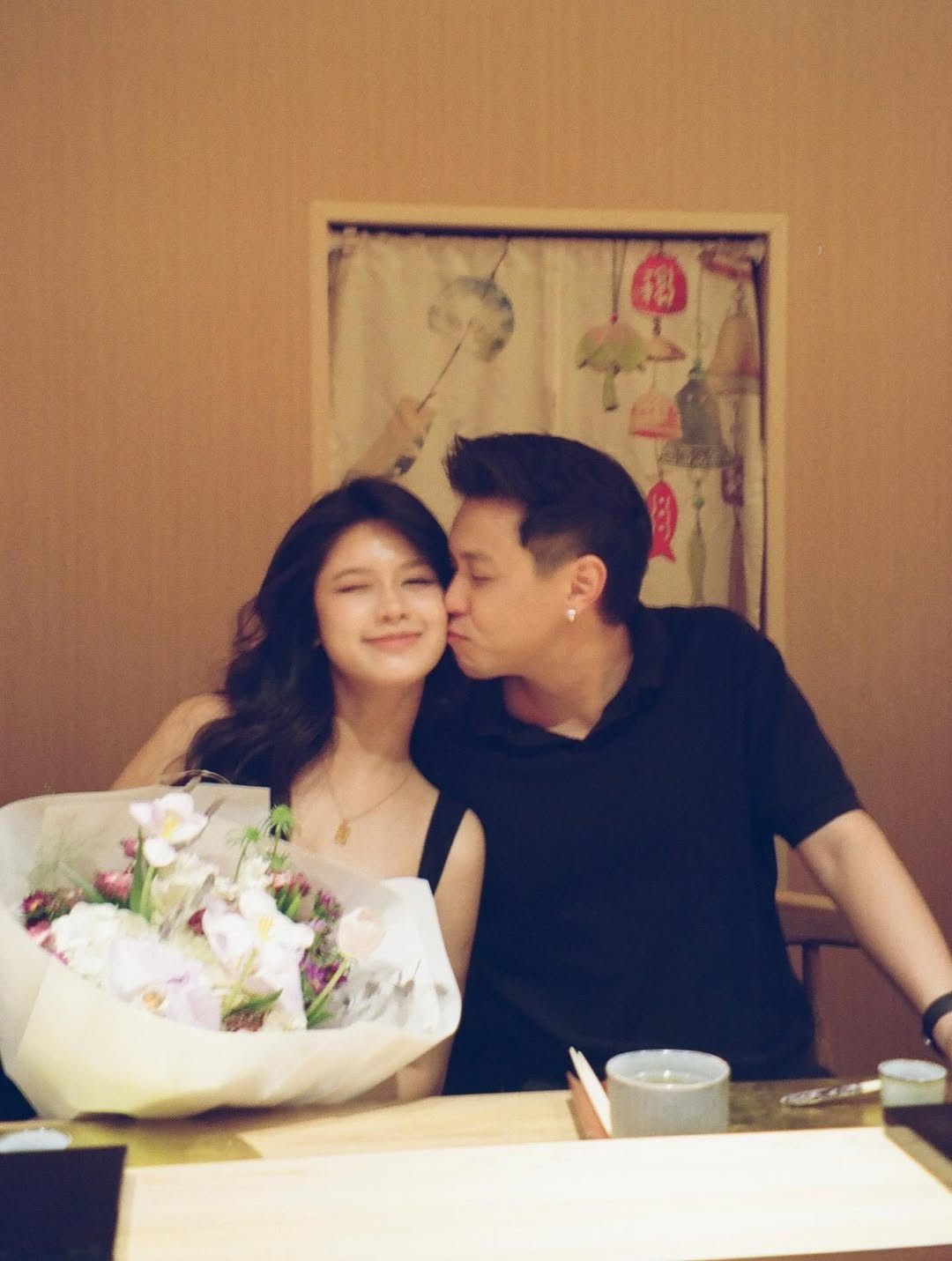 Hàn Hằng về dáng sau sinh thần tốc khiến netizen ngỡ ngàng - 2 Hàn Hằng về dáng sau sinh thần tốc khiến netizen ngỡ ngàng