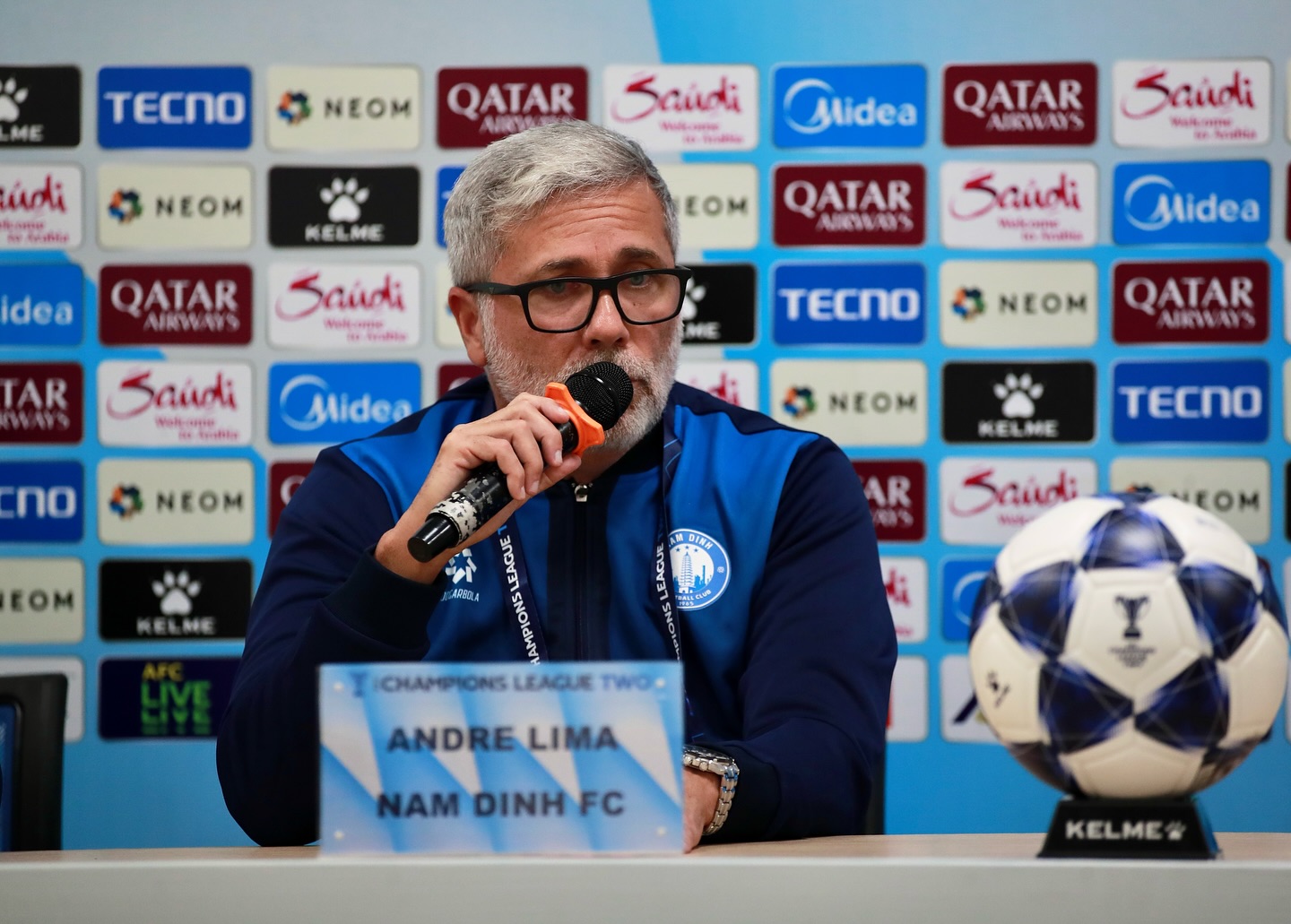 Trợ lý HLV Andre Luiz Athayde Lima của CLB Thép Xanh Nam Định