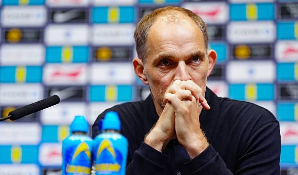 Thomas Tuchel phải sớm đưa ra lựa chọn về mặt nhân sự.