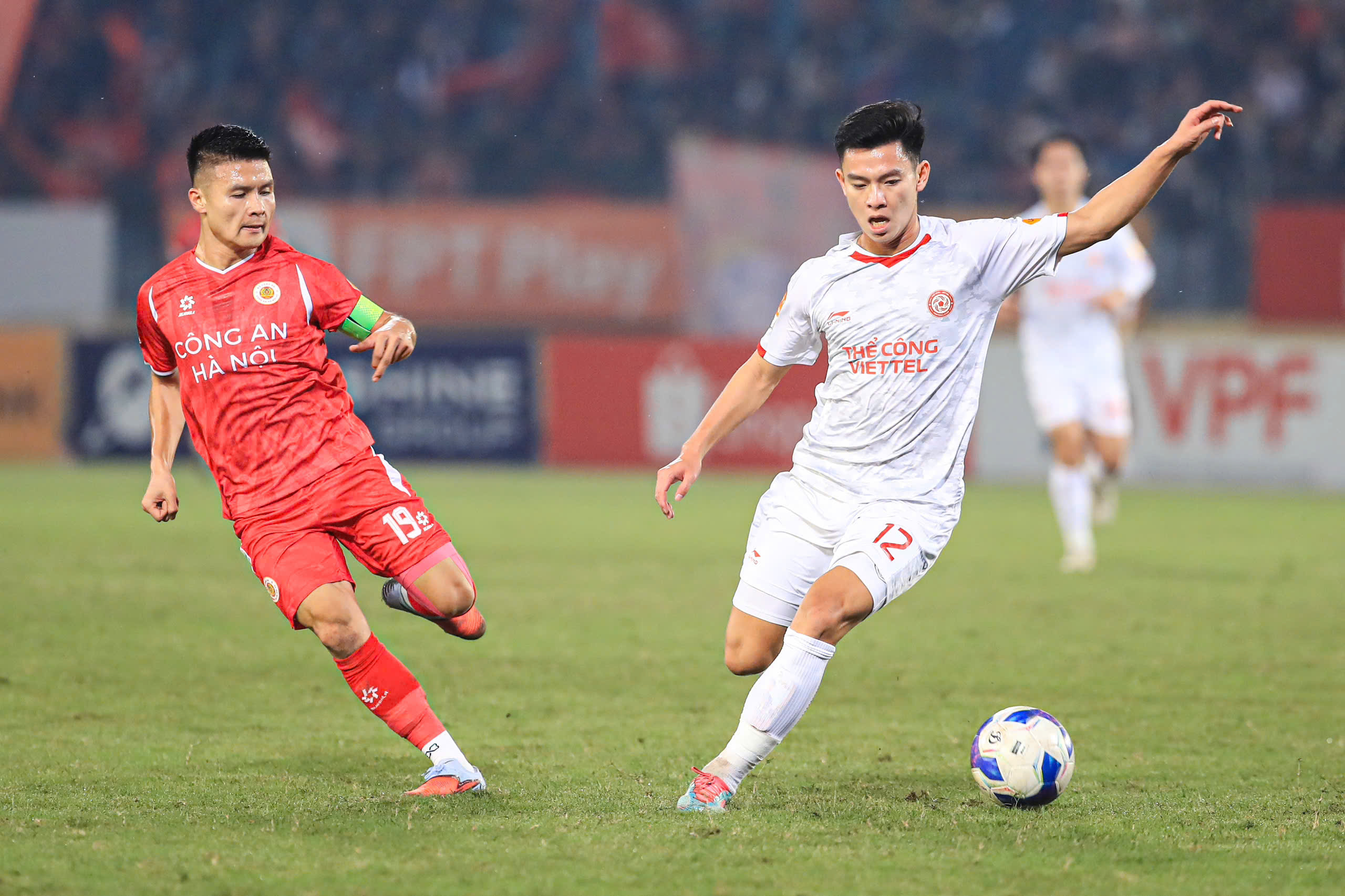 Quang Hải cùng CAHN đối diện bước ngoặt ở mùa giải 2025/26 - Ảnh 1. Quang Hải cùng CAHN đối diện bước ngoặt ở mùa giải 2025/26 - Ảnh 1.