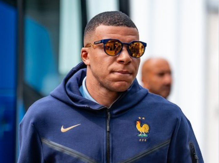 Pháp sẽ phải tìm phương án khác thay thế Mbappe Pháp thay thế Mbappe ở vòng loại World Cup