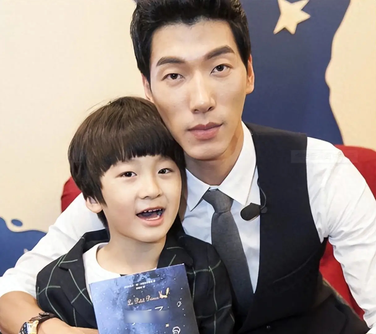 Thiên Thiên trên phim trường