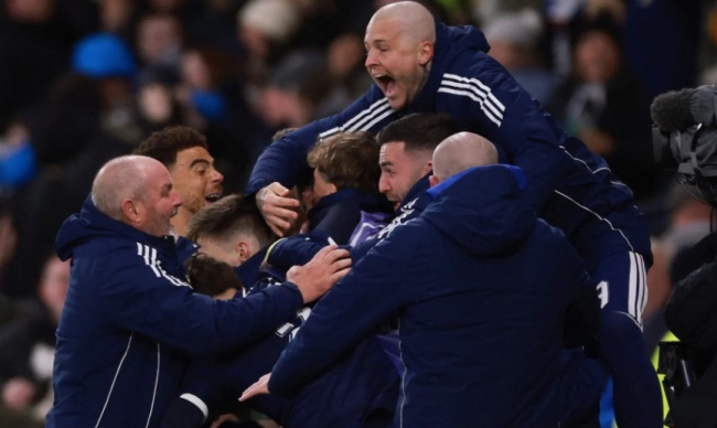 Các bàn thắng quyết định của Scotland