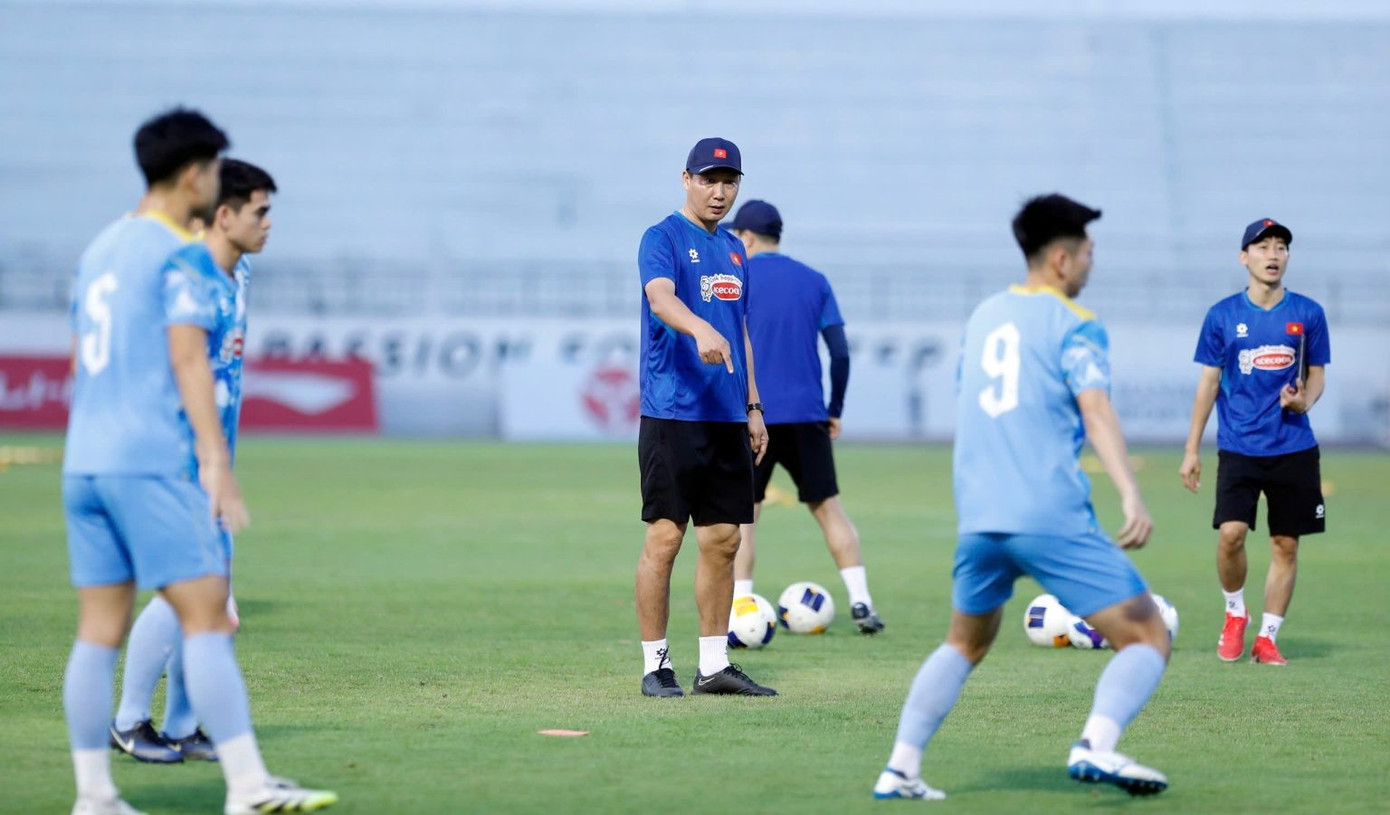 Tuyển thủ U22 Việt Nam không ngại đổi sân, giữ vững mục tiêu vàng SEA Games 33