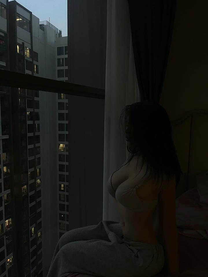 Hot girl Hà Thành xinh tới nỗi làm fan nam mê mẩn- Ảnh 1.