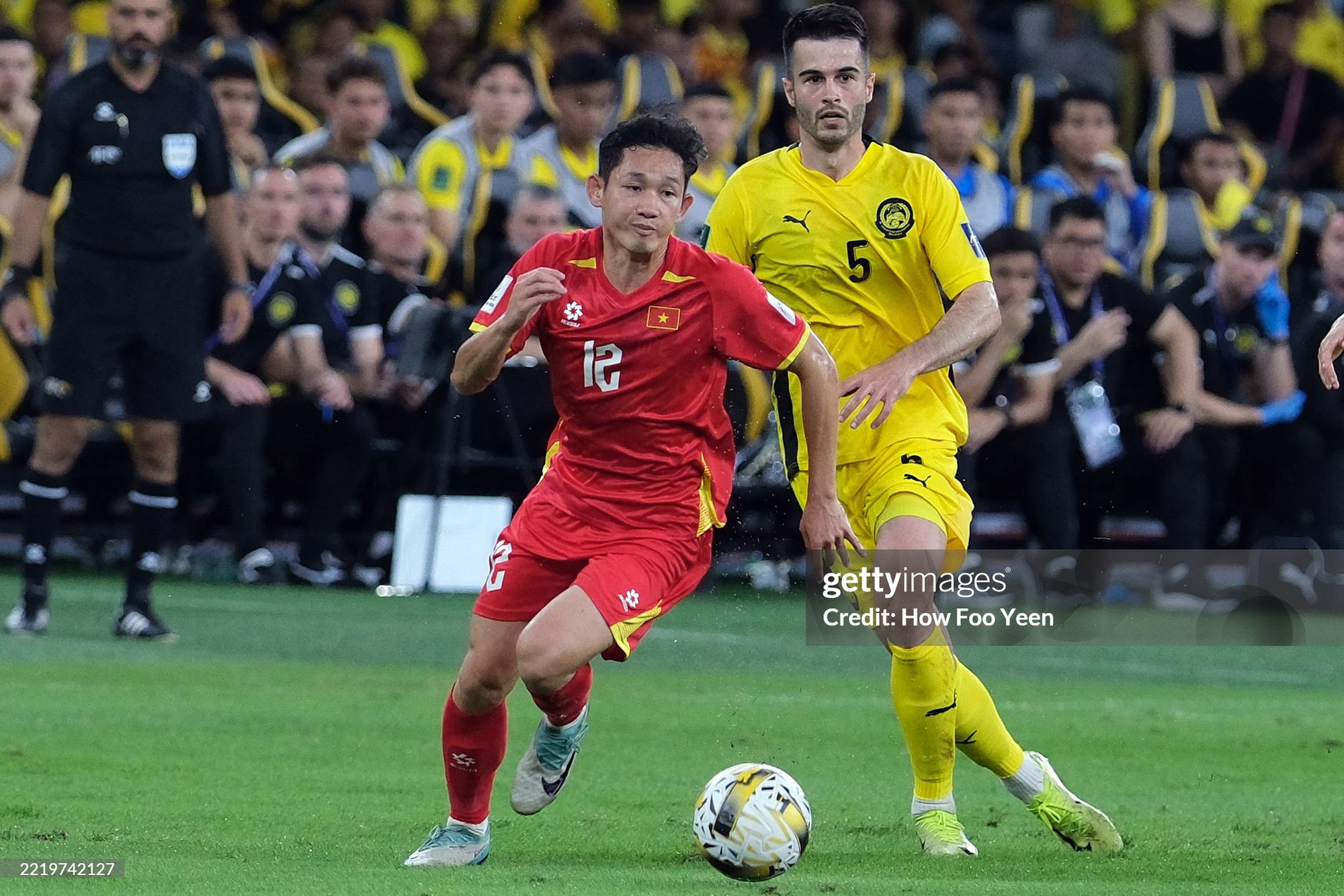 Tuyển Việt Nam khao khát đòi lại món nợ thua Malaysia 0-4 ở lượt đi.