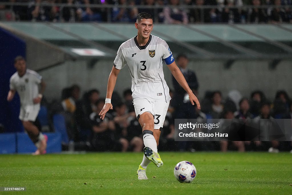 AFF Cup chính thức chốt thay đổi lớn: Indonesia “đau đầu”, tuyển Việt Nam hưởng lợi lớn?- Ảnh 3. Jay Idzes khó dự AFF Cup 2026 cùng tuyển Indonesia