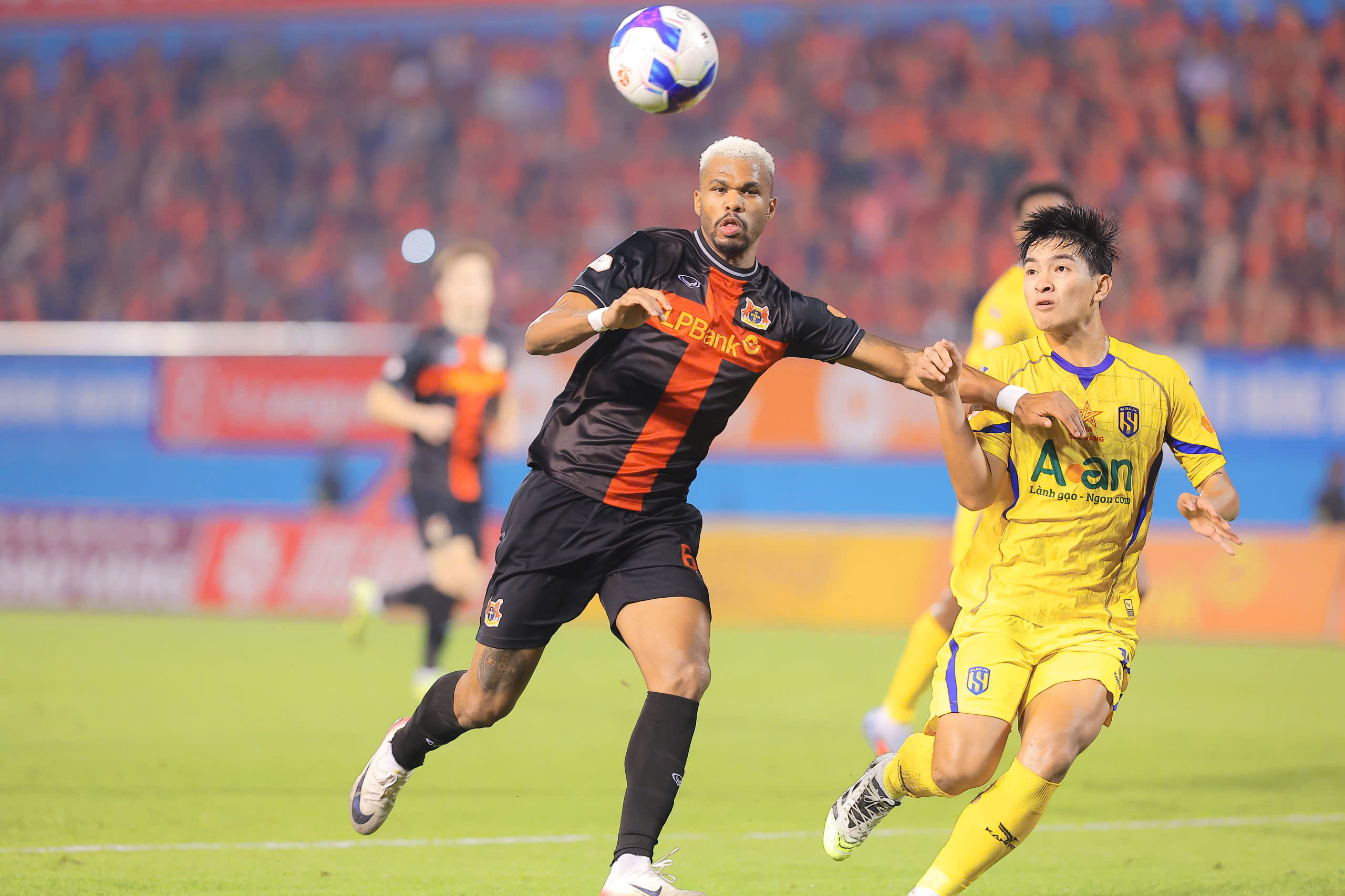 Vòng 10 LPBank V-League 2025/26: Ninh Bình tới gần chức vô địch lượt đi - Ảnh 1. Ninh Bình tiến gần chức vô địch lượt đi V-League