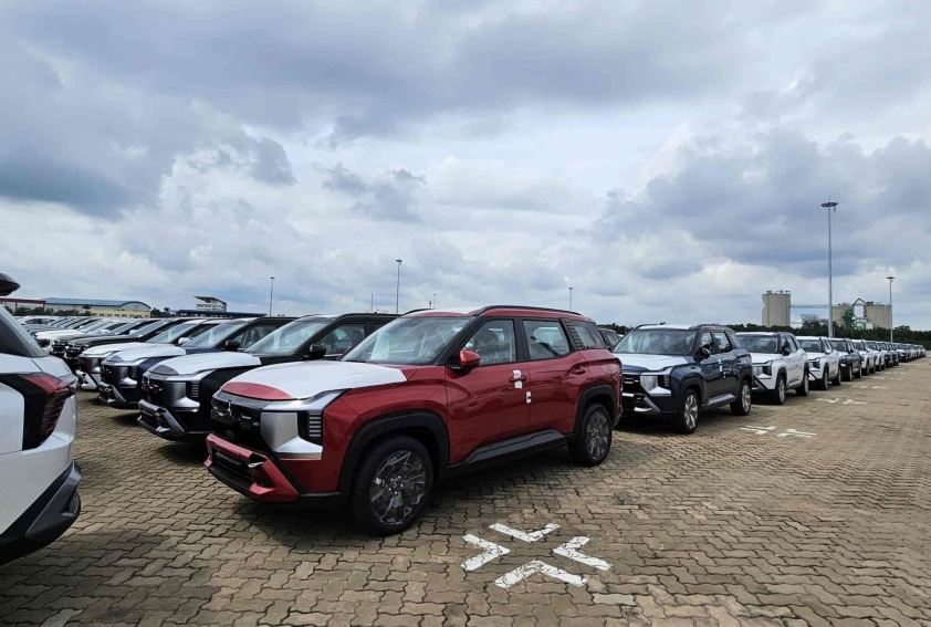 Mitsubishi Destinator mạnh mẽ, hiện đại