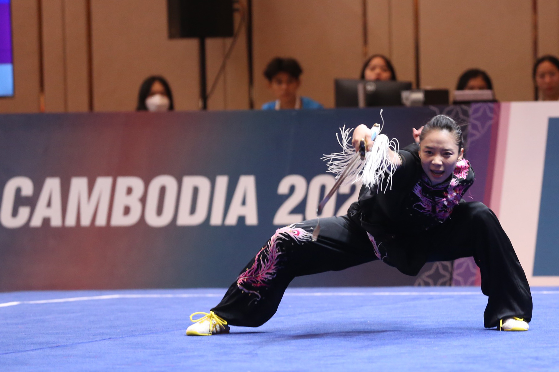 Ảnh chân dung Dương Thúy Vi